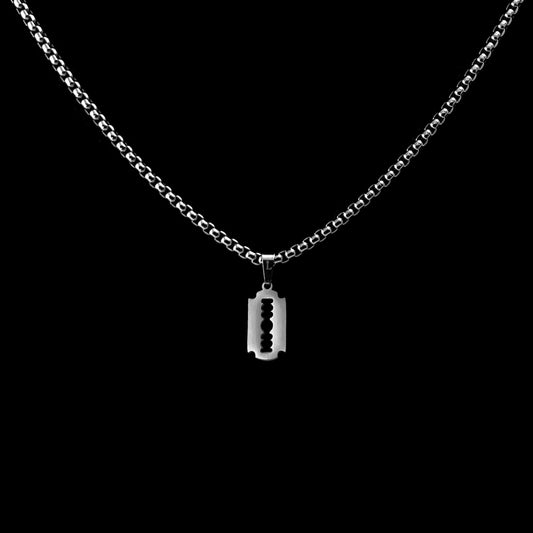 Basic Chain, Razorblade Pendant