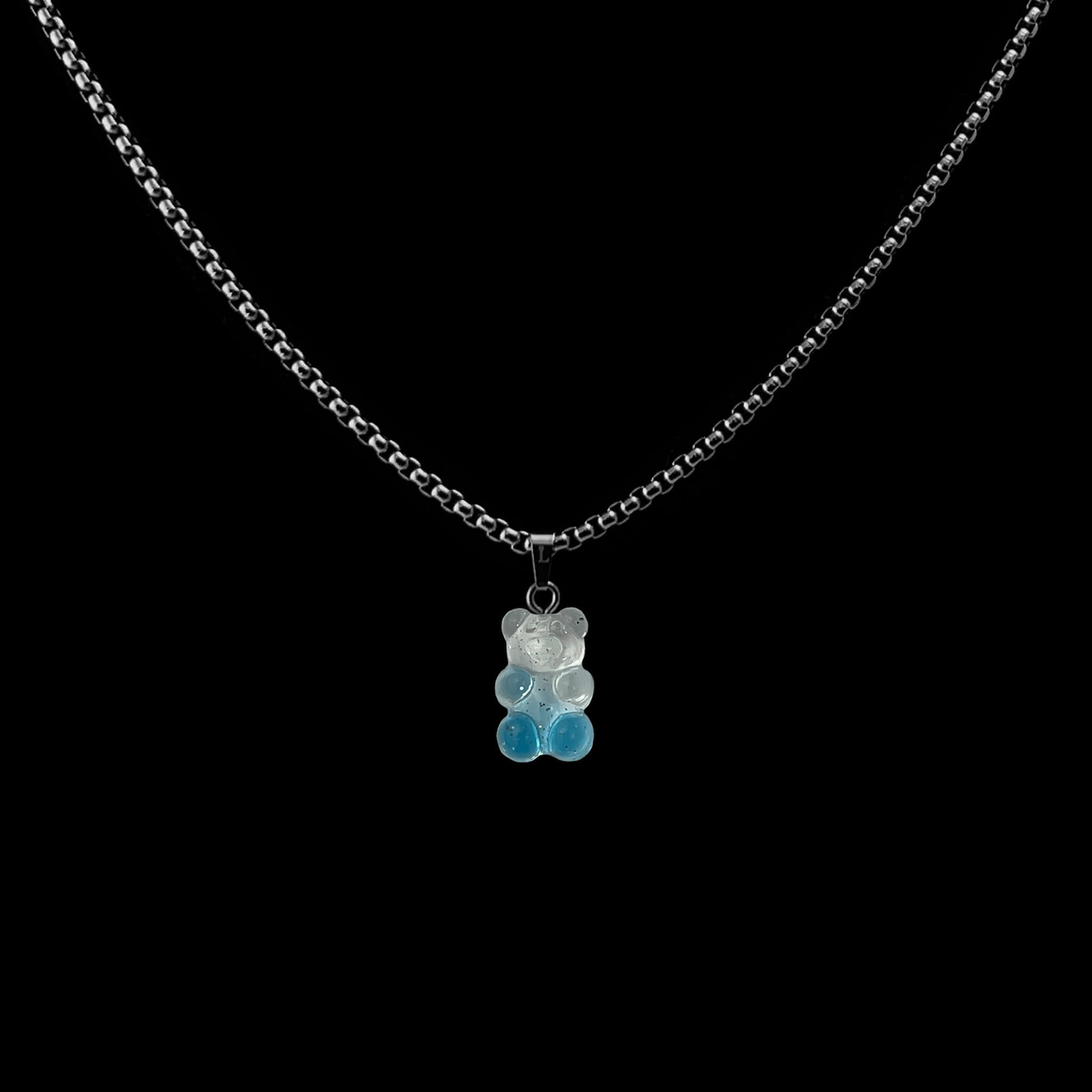 Basic Chain mit white blue Bear Pendant